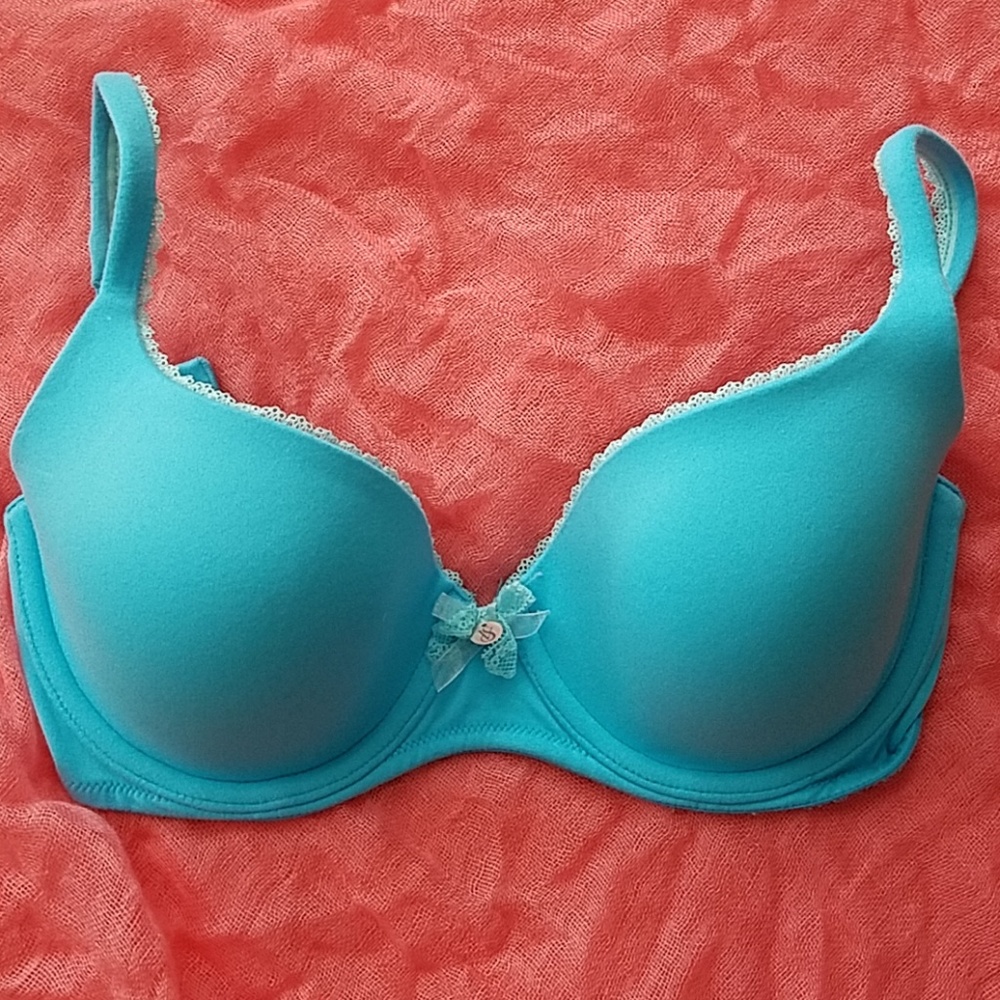 Victoria's Secret Body by Victoria Lined Demi Bra